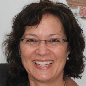 SharpEar review showing reduced tinnitus and better hearing confidence